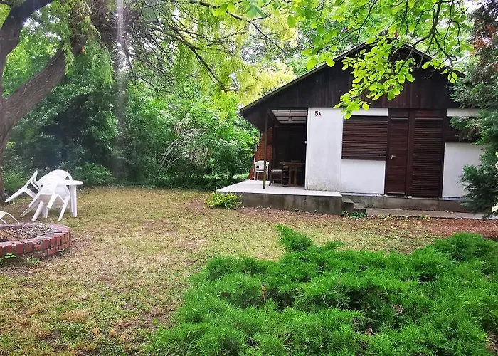 Csicsergő Apartamento *